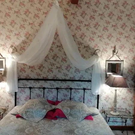 Au Pays Des Abbayes Holiday home Dourgne
