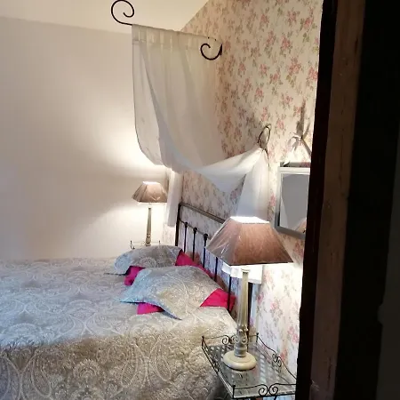 Holiday home Au Pays Des Abbayes